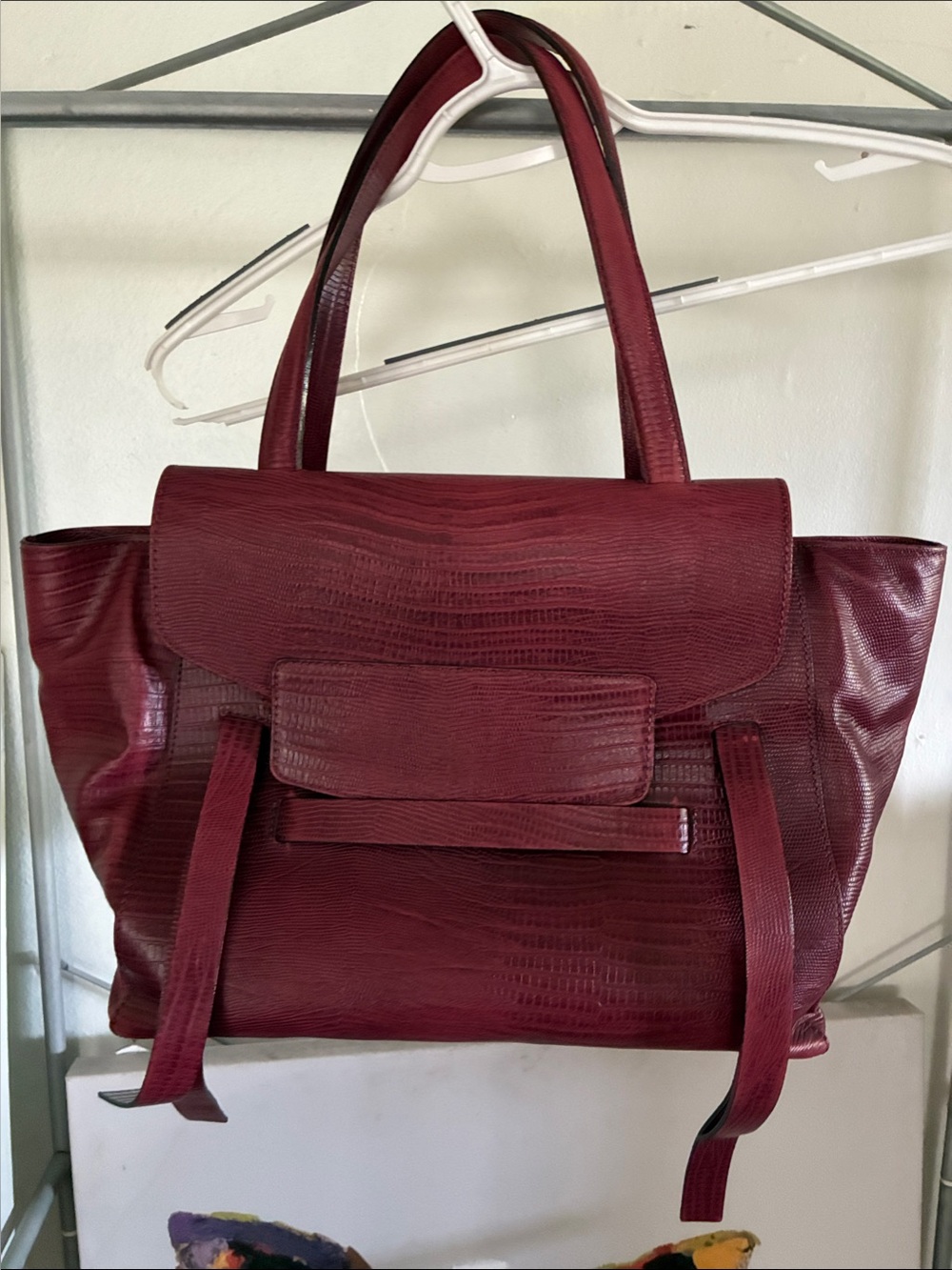 Alessandro Mari made in Italy Women's Structured Tote in Deep Wine Red